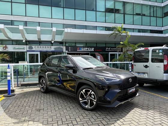 TOYOTA YARIS CROSS 1.5 VVT-I HYBRID FLEX XRX CVT TOYOTA YARIS CROSS 1.5 VVT-I HYBRID FLEX XRX CVT